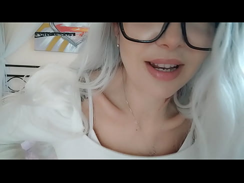 ❤️ زویه، مه شرمېږه! جوړول نورمال دي. مور د ځان کنټرول زده کوي ️❤